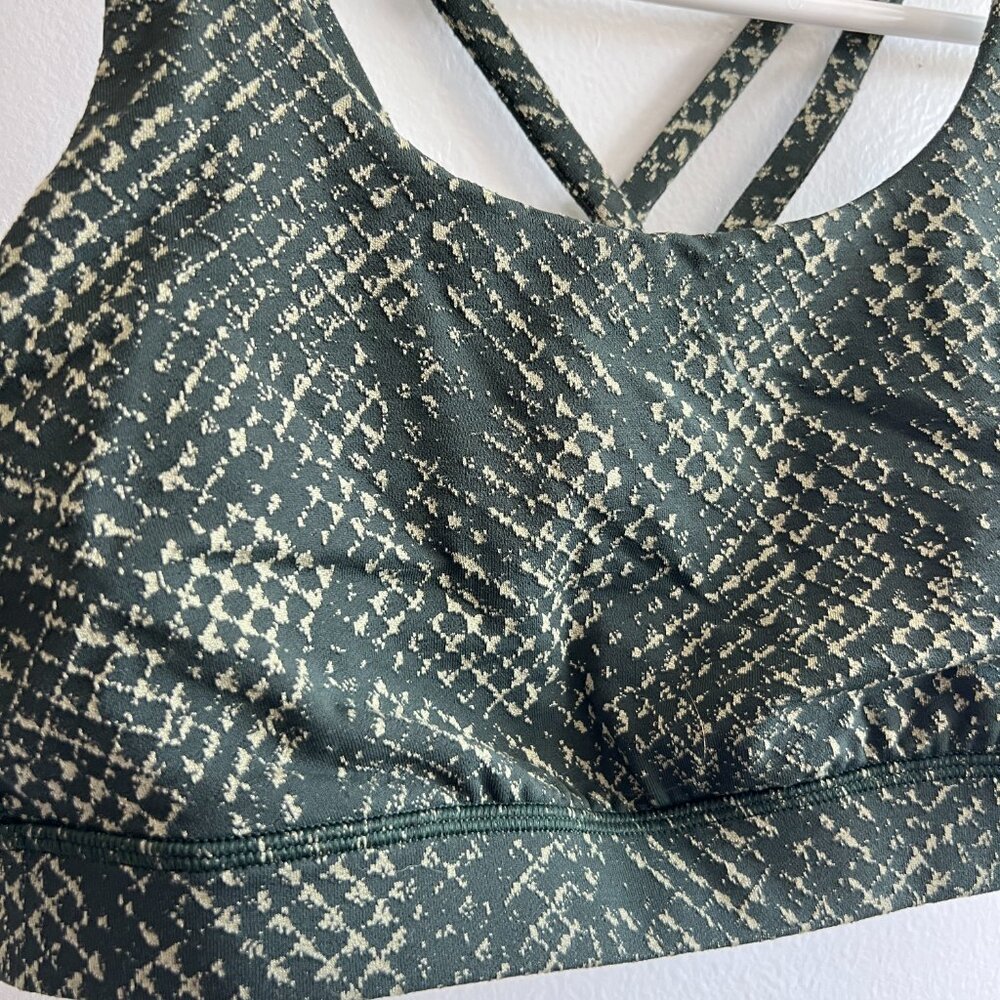BUNDLE Lululemon Stretch High-Rise Jogger Full Length & Energy Bra, Size 8 - Picture 8 of 11
